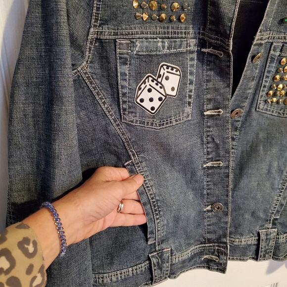 Woman's Studded denim jacket with patches sz.M - Picture 6 of 12